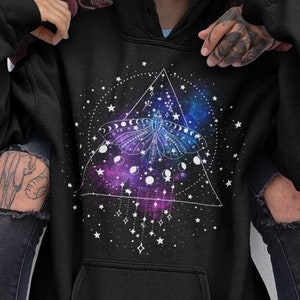 Luna Moth Hoodie, Witchy Aesthetic, Deaths Head Moth, Hooded Sweatshirt, Witchy Hoodie, Trippy Space Hoodie, Goth Clothing, Alt clothes