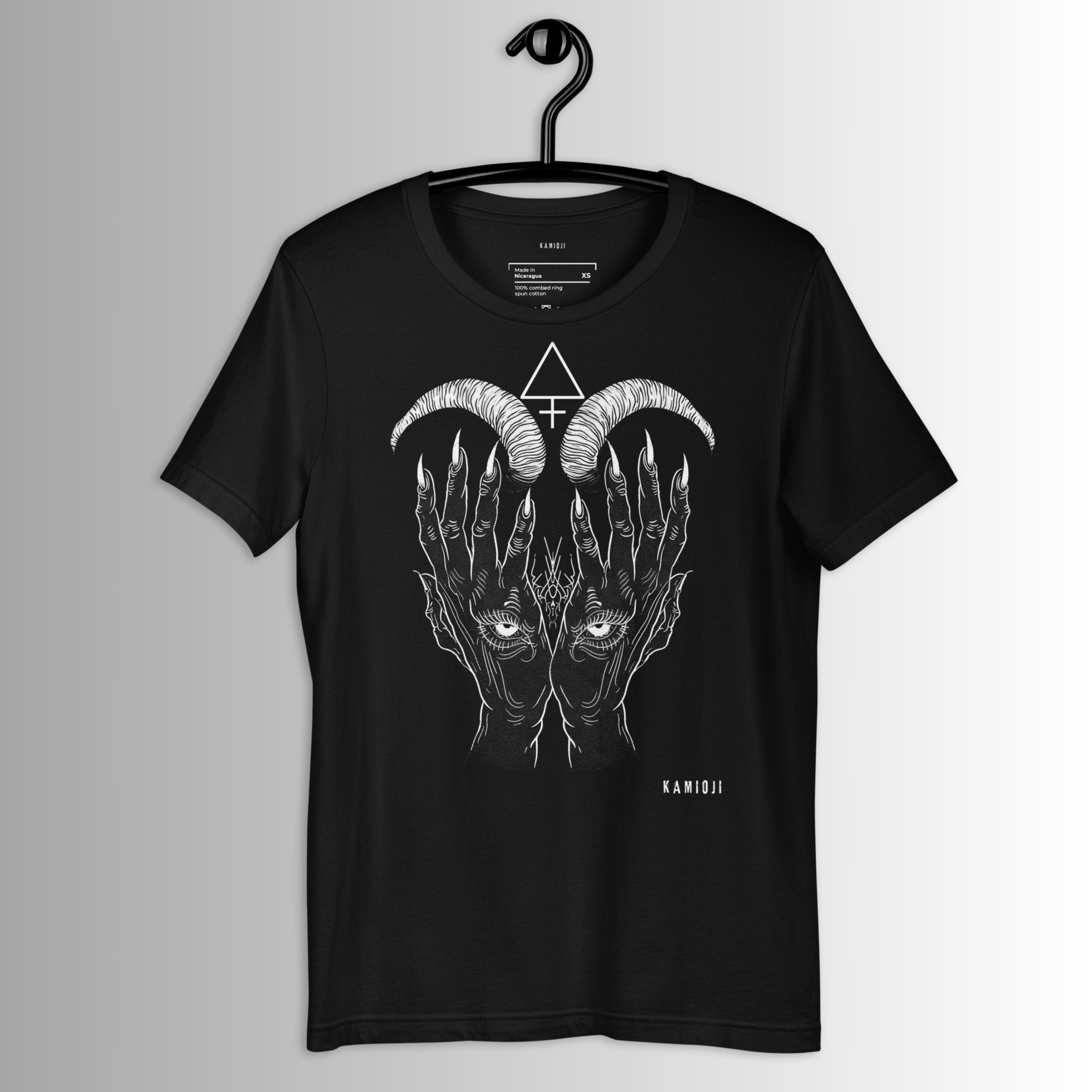 T-shirt nera uomo vintage satanic suora tatuaggi profani gotici malvagi