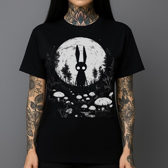 Creepy Bunny Shirt, Trippy Weirdcore Tshirt, Alternative Clothing, Unisex Gothic Clothes, KAMIOJI