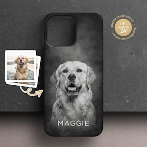 Könnte beinhalten: Schwarze Handyhülle mit einem Graustufenporträt eines Golden Retriever Hundes. Der Name des Hundes, "MAGGIE", ist unter dem Porträt gedruckt.