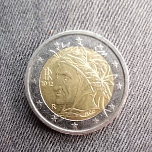 2 Euro coin