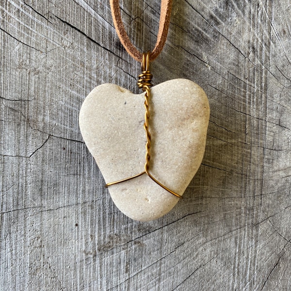 Untamable Heart of Stone Necklace main image 1