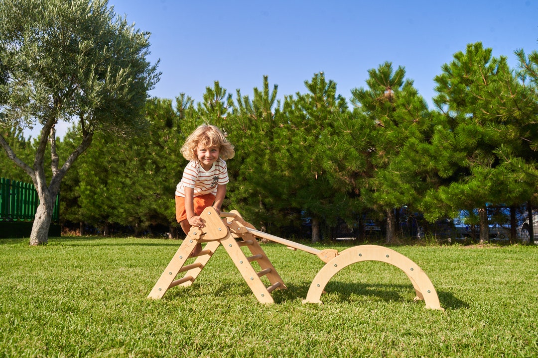 Montessori Climbing Toys, Wood Play Gym Climbing Furniture, Foldable