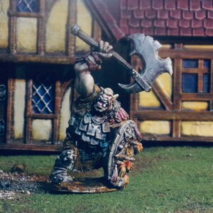 Well painted good quality tabletop orc for your dungeons and dragons or wargames.