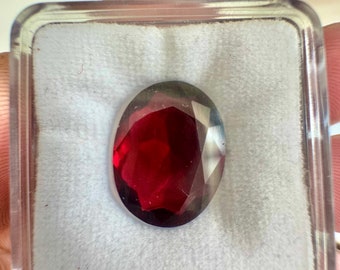 Natural Mozambique Garnet: 13.45 Carat Oval Almandine Gemstone