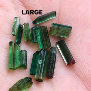 Raw Green Tourmaline Sticks Clean pencil tourmaline natural green tourmaline healing crystal for pendant tourmaline specimen high quality