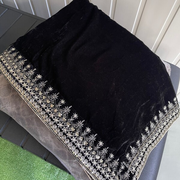 gold color net shawl