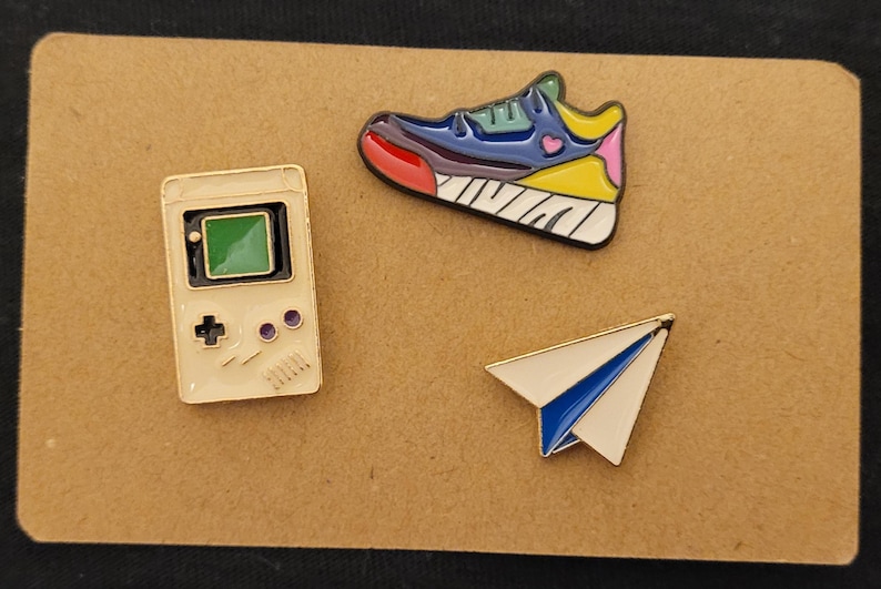 Retro, Old School, 90's Style Enamel Pins, Rubix Cube, Gameboy, Cassette, Phone Gameboy 3 Piece