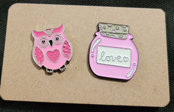 Love Heart Enamel Pin Sets, Pushback Pins - Etsy