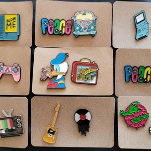 Spille smaltate stile retrò, Spille del cubo di Rubik e Gameboy, anni &#39;80 e &#39;90