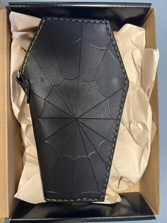 Doc martens sales wallet