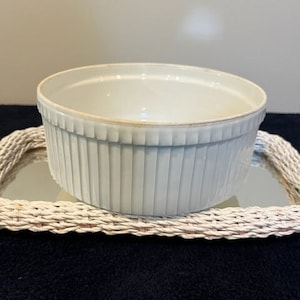VIntage Pillivuyt White Casserole/Souffle Dish 11-26-21