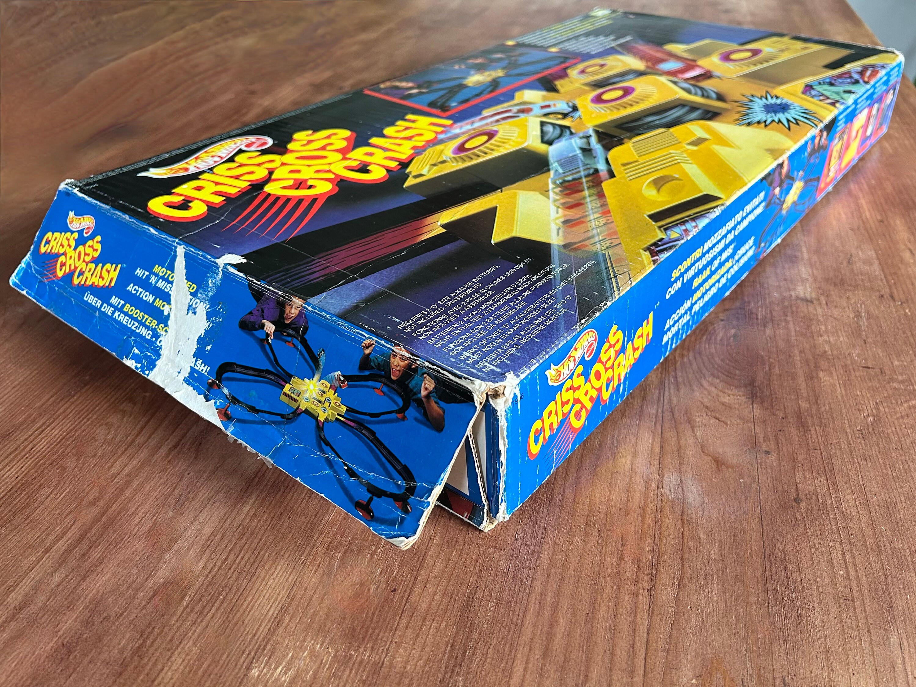 Vintage Game CRISS CROSS CRASH by Hot Wheels From Mattel