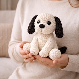 Samouczek PDF na temat szczeniaka z aksamitnej szenili – wzór na pluszową zabawkę dla psa z wiszącymi uszami, nowoczesny, ręcznie robiony plusz