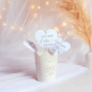 Herz-Schild “Lasst unsere Liebe leuchten” für Leuchtstäbe – Hochzeit Deko aus Papier, DIY Deko, Hochzeitsdeko