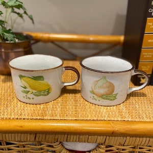 Vintage Soup Mugs - Set of Two