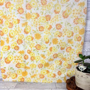 Vintage Twin Fitted Bed Sheet - Floral Bed Linen 60&#39;s, 70&#39;s