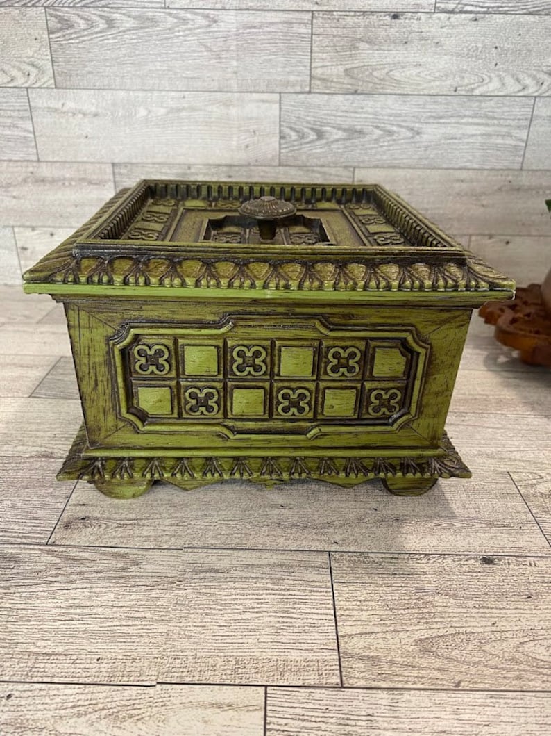 Scotland Storage Box Vintage MCM Celtic Gothic Footed Storage Box - Hard Plastic Storage ...