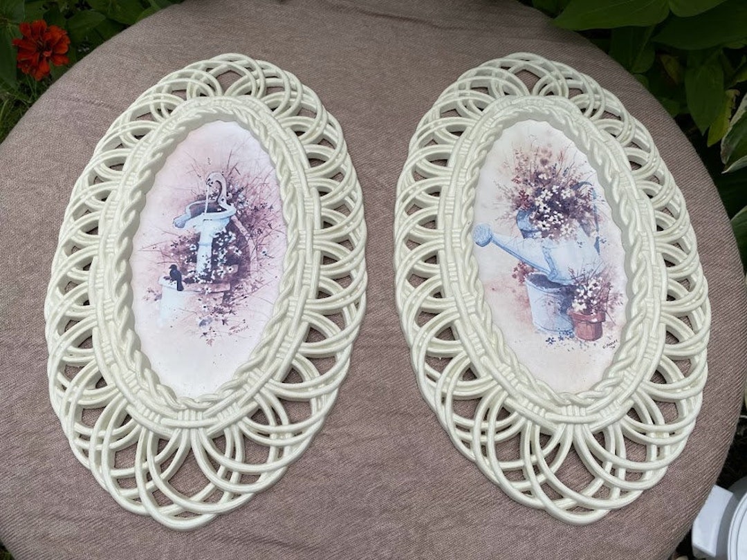 Vintage Boho Wall Art Burwood Faux cadres en osier Gregory Messier Pompe à eau et fleurs de