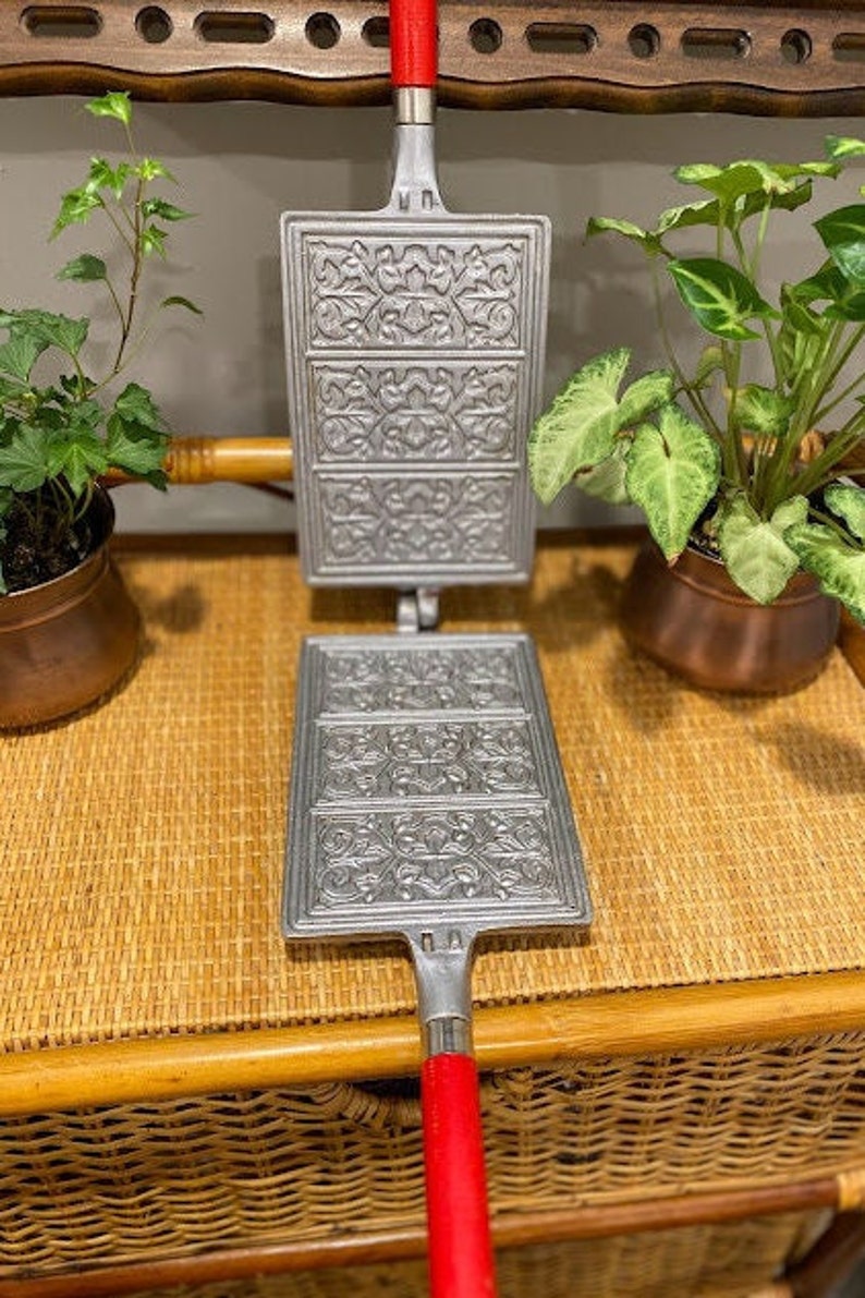 Vintage Scandinavian Cookie Goro Iron Nordic Ware Etsy