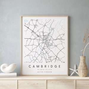 Cambridge United Kingdom, Digital Art Map, Digitaldruck Poster, Blau-Weiß Stadt karte, Unikat, Geschenkkarte, Zeitgenössische Karte, Moderne Karte