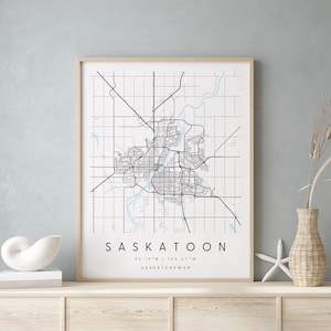 Saskatoon Saskatchewan, Carte d’art numérique, Affiche imprimée numérique, Carte de la ville bleue et blanche, Unique, Carte cadeau, Carte contemporaine, Carte moderne
