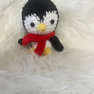 Penguin, crocheted plush toy, soft, birthday gift, amigurumi, crochet toy, crochet figure