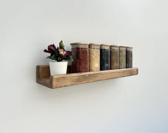 Estante de pared de nogal – Especiero hecho a mano con bordes redondeados / Estante flotante rústico de madera para cocina
