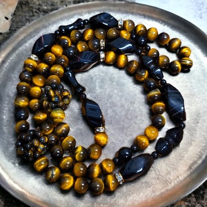 Tiger&#39;s Eye and Black Onyx Beaded Necklace