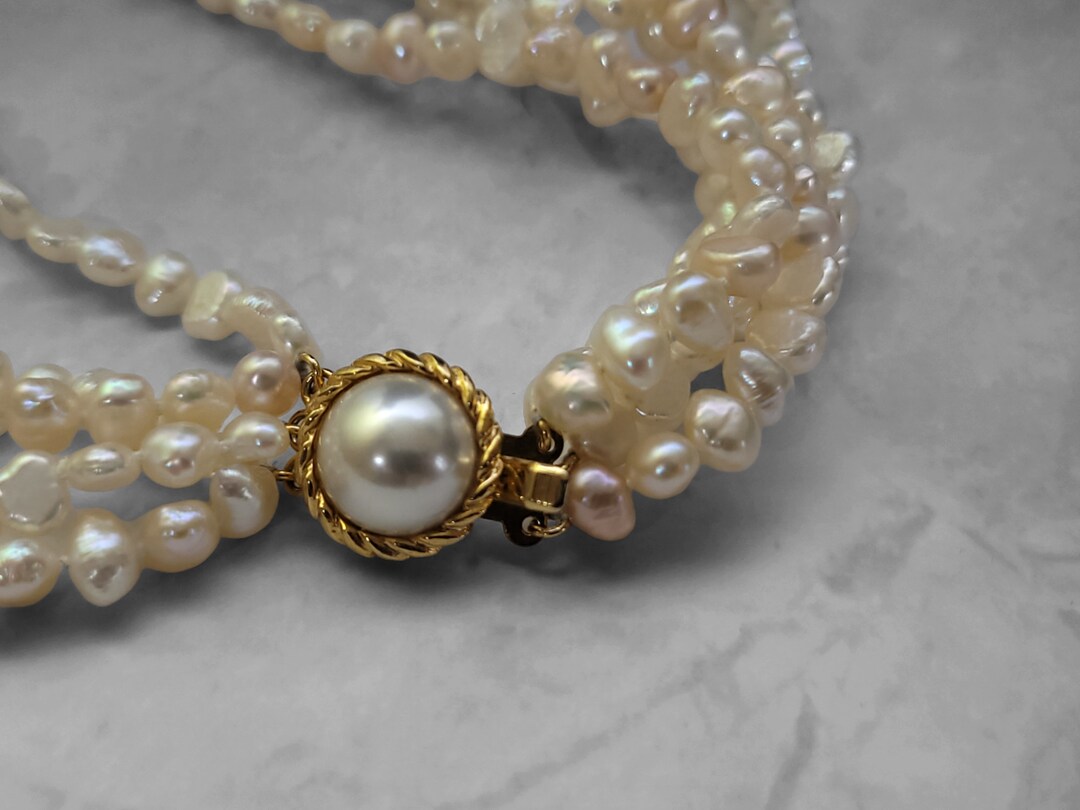 Multi-layer High Gloss Baroque Heart Pearl Necklace