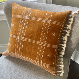 KAIKEYI || Rust Orange Pillow Cover Vintage Boho Modern Farmhouse Indian Wool Decorative Throw Pillow Cover 20x20 Inch