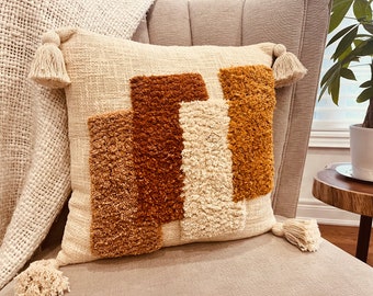 AMBER || Donkeroranje amberkleurig kussen gebroken witte roest sierkussen geborduurd getuft getuft getuft sierkussen 18 x 18 decoratief sierkussenhoes