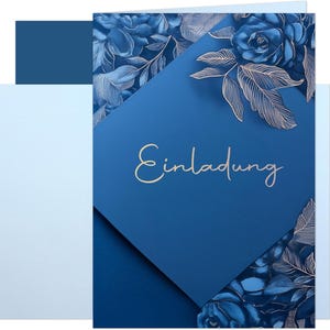 Könnte beinhalten: Blaue Einladungskarte mit floralen Designs und dem Wort "Einladung" in goldener Schrift. Die Karte hat ein mehrschichtiges Design mit einer dunkelblauen Vorderseite und hellblauen Akzenten, was einen raffinierten Look erzeugt.