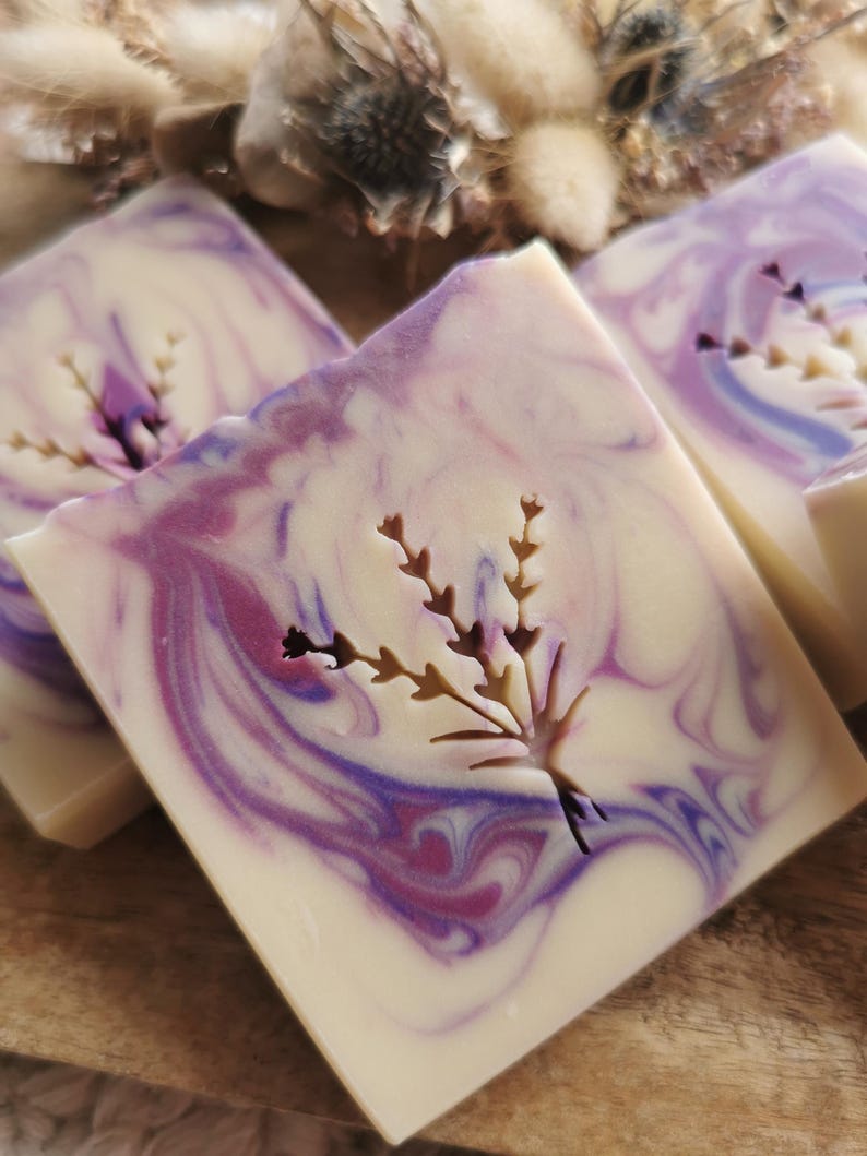 Natural soap "Lavender Amber", vegan, palm oil-free, handmade, gift Große Blockform 100g