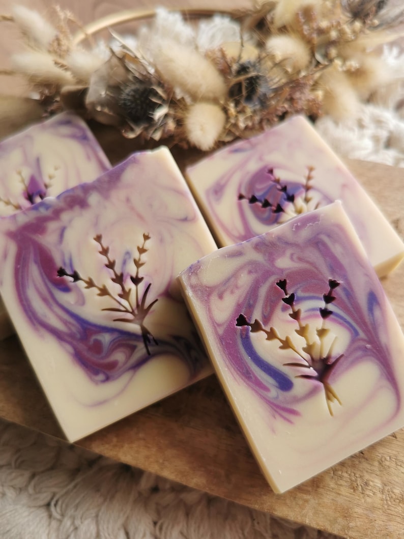Natural soap "Lavender Amber", vegan, palm oil-free, handmade, gift image 3
