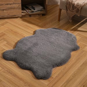 Plush Pattern Rug Fur Plush Rug - Add Warmth and Elegance With This Soft and Fluffy ...
