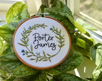 Hand Embroidered Name Hoop, Personalized Embroidery Hoop, Baby Name Announcement, Leaf Embroidery, Embroidery Hoop, Birth Announcement Sign