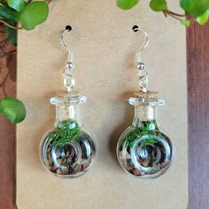 Tiny Terrarium Earrings, Terrarium Earrings, Earrings, Moss Terrarium Earrings, Moss Earrings
