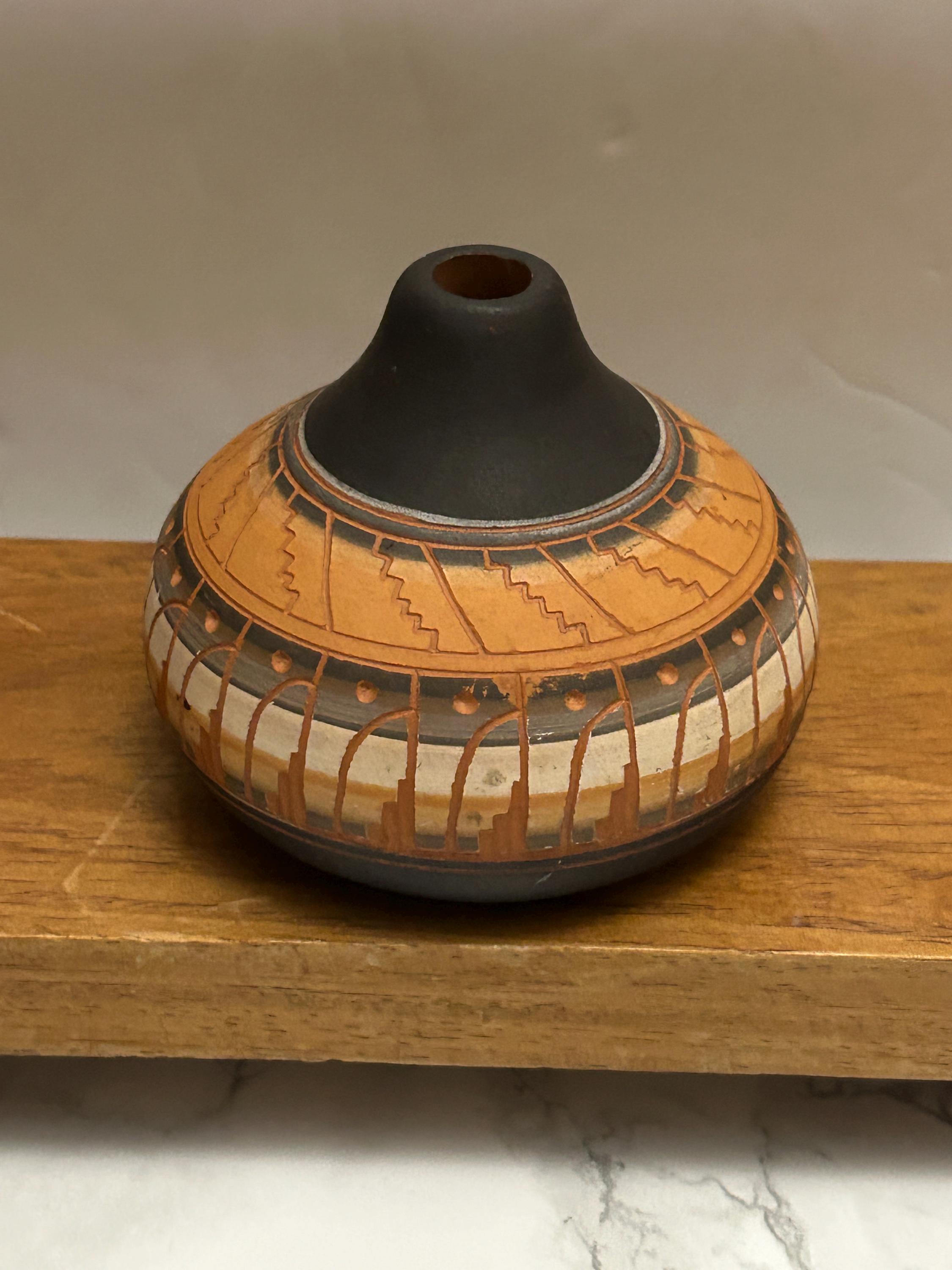ネイティブアメリカン アコマ・プエブロ族 シードポット オブジェ 民藝