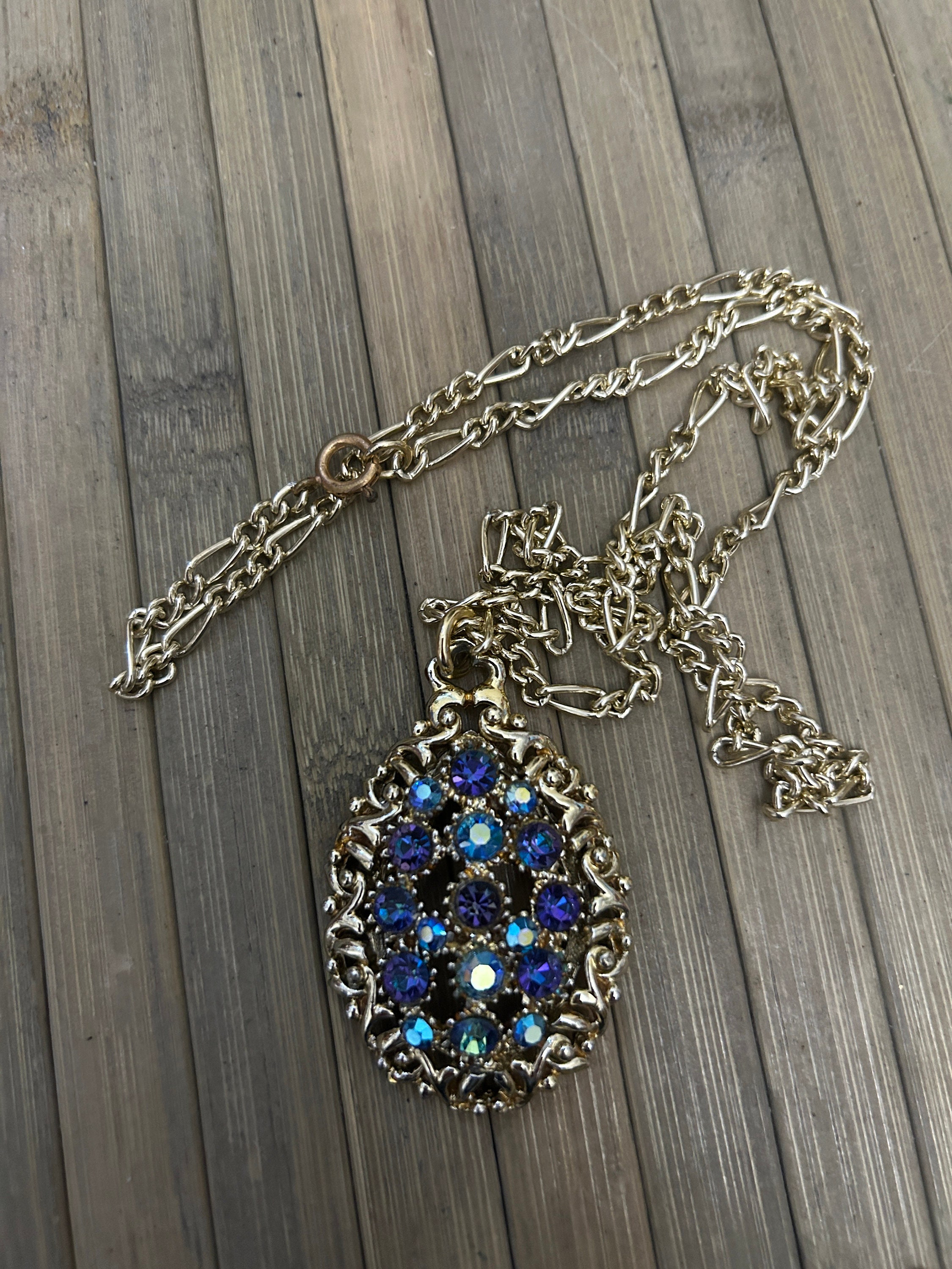 Vintage Signed Hollywood Aurora Borealis Blue Stones Pendant