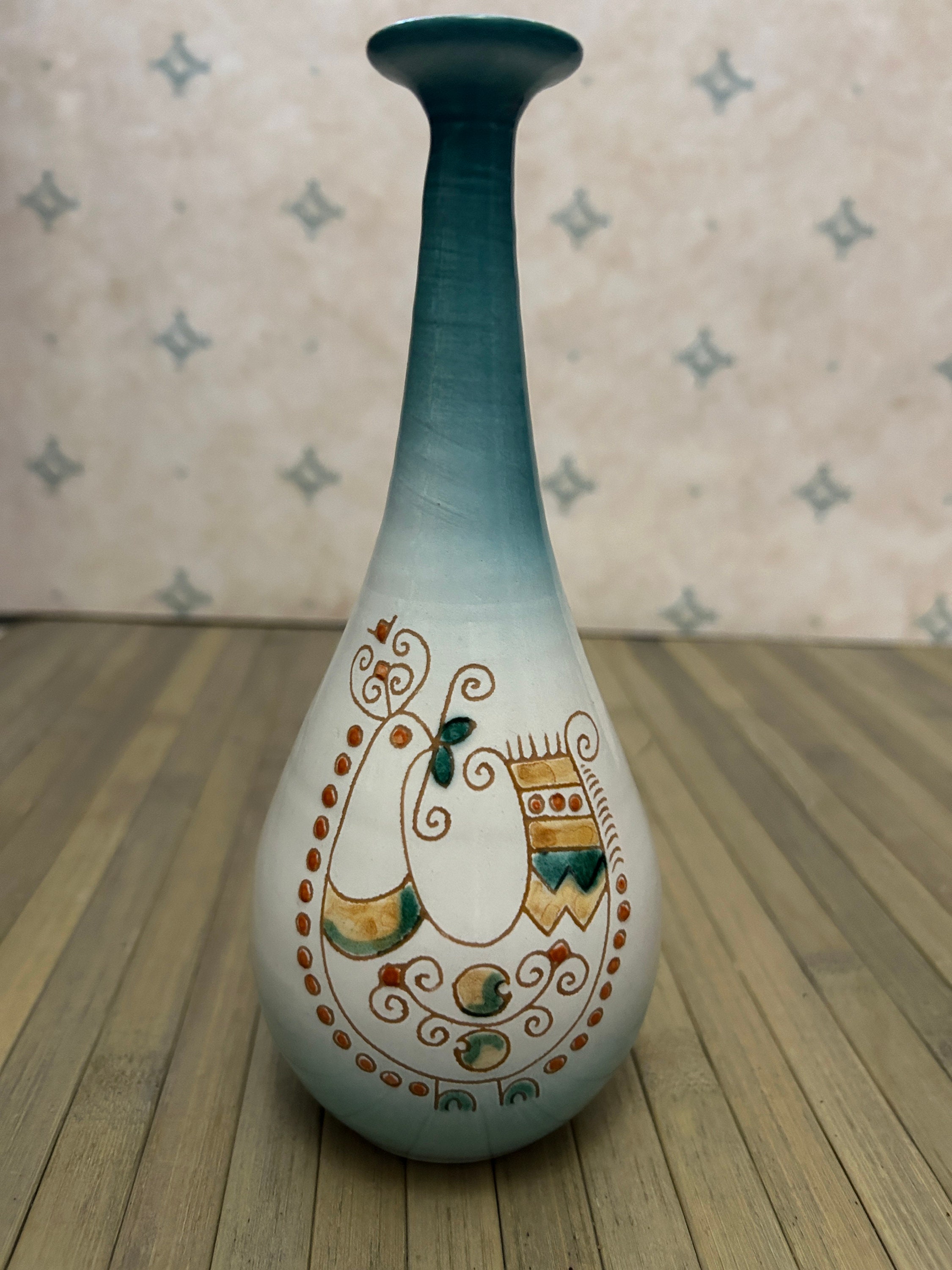 スウェーデン風の花瓶（オンブレ模様と鳥の模様） - Etsy 日本