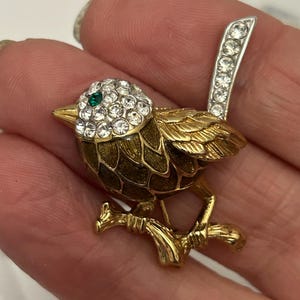 vintage Atwood & sawyer 22ct gold plated , Swarovski crystal , enamelled bird brooch