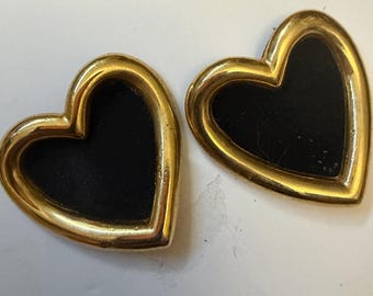 Vintage black and gold love heart shoe clips