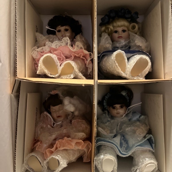 Marie Osmond Porcelain Tiny Tots Set of 4 Dolls IN Original BOX with COA's. Free shipping