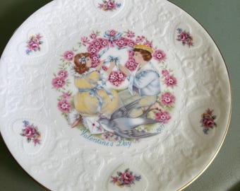 Vintage Valentines Day Plate by Royal Doulton "My Valentine"  1977. free shipping