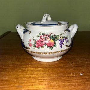 Early 20th Century Semi Porcelain Samson Bridgwood Sugar Bowl With lid.. free shipping