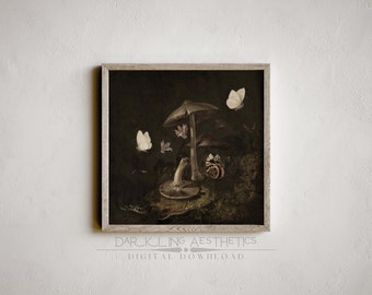 Dunkle Pilze und Schmetterlinge Druck | Stimmungsvoller dunkler Cottagecore Wald druckbare Kunst | Dark Academia Ästhetik | Digitaler Download