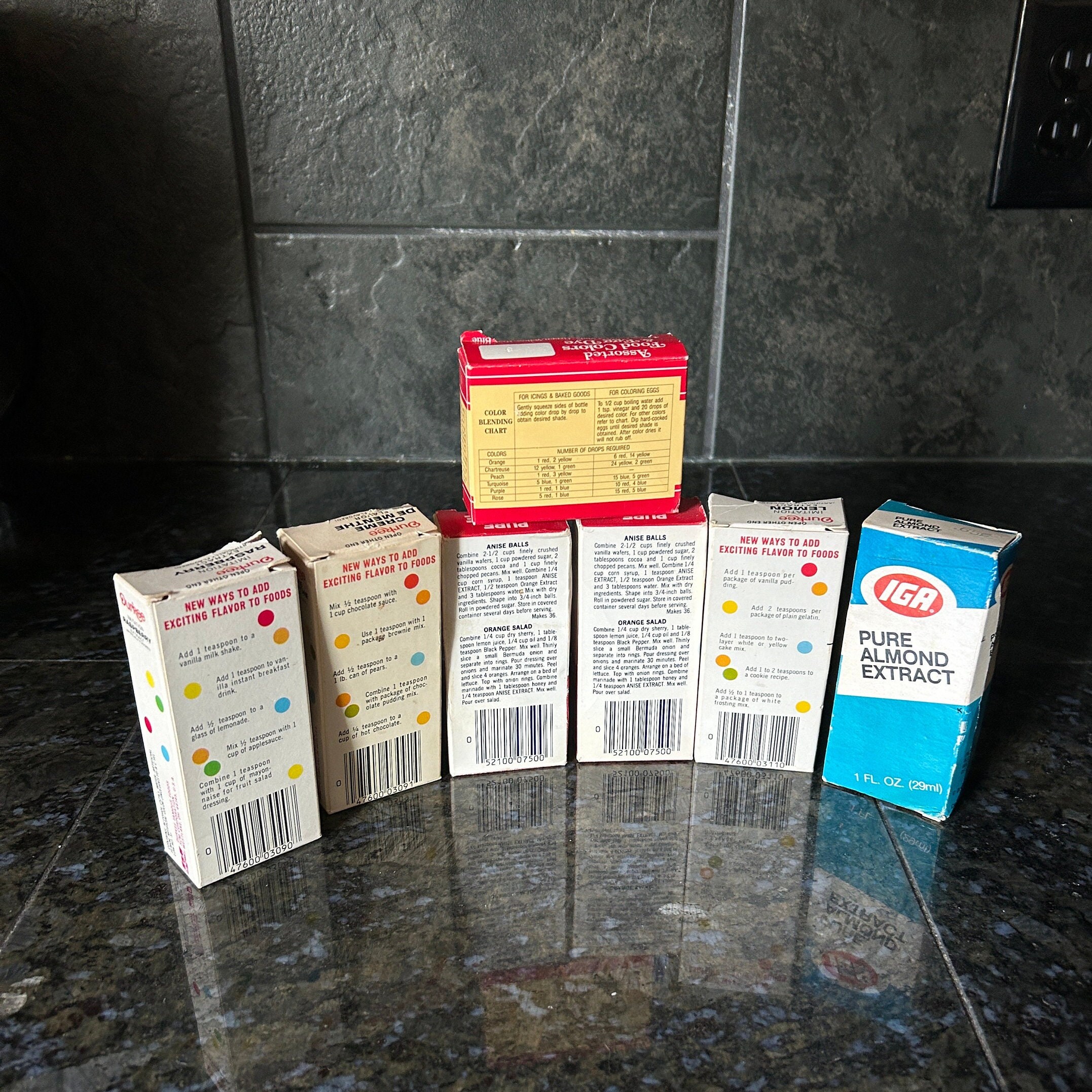 Durkee and Mccormick Extract Bottles 1 Fl. Oz All Full Raspberry Lemon