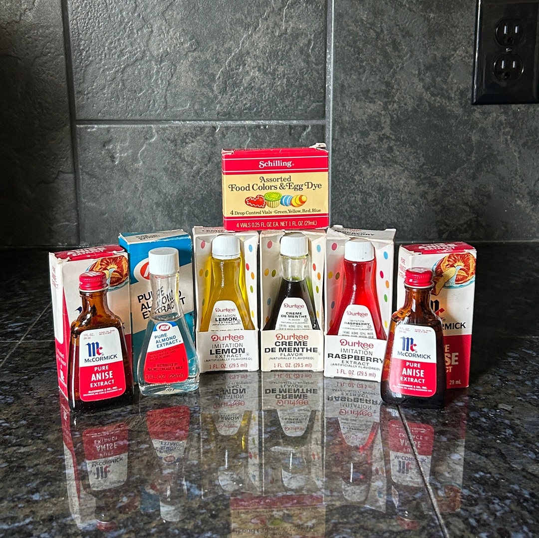 Durkee and Mccormick Extract Bottles 1 Fl. Oz All Full Raspberry Lemon
