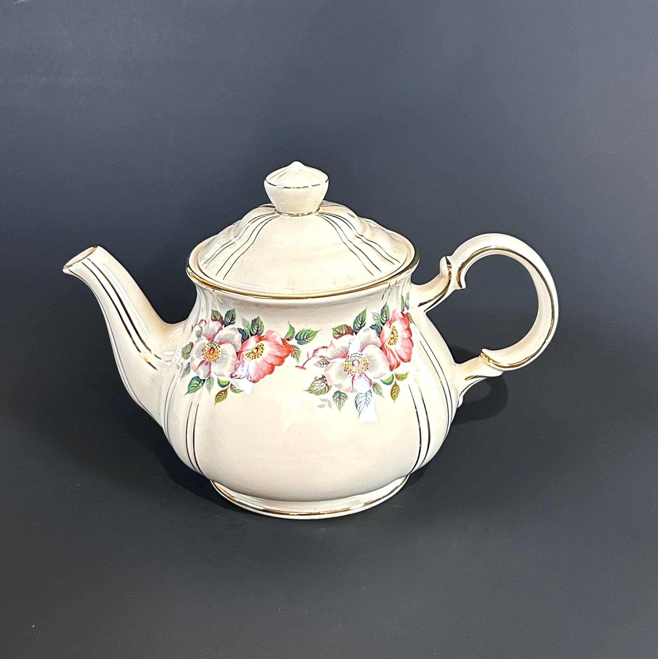 サドラーティポット JAMES SADLER社のティーポット入荷しました！ | キヤアンティークス